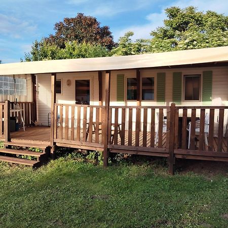 Mobil Home For Chilling Out Camping Park *** Foix Eksteriør bilde